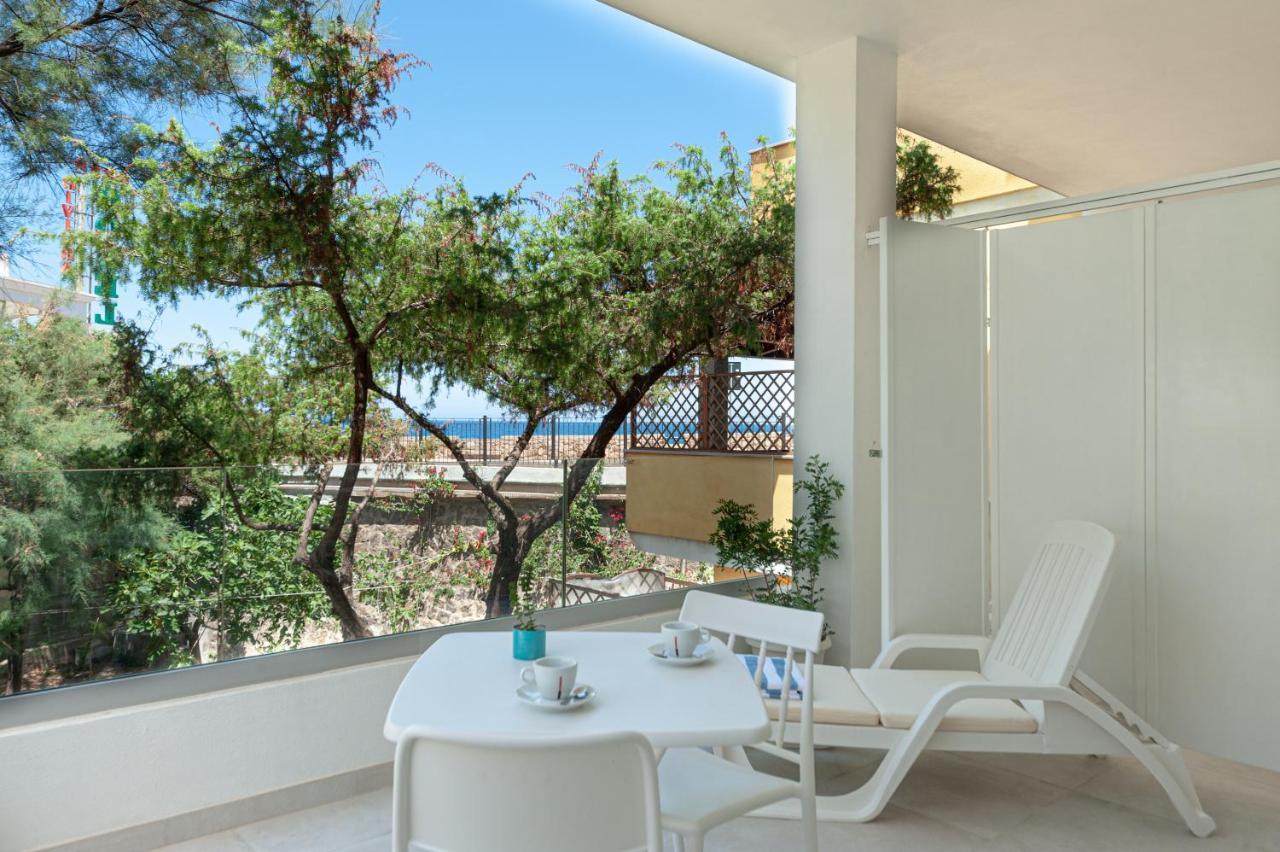 Lux B&Beach Sardvs Castelsardo Exteriör bild